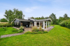 Cozy House By Begtrup Vig Beach